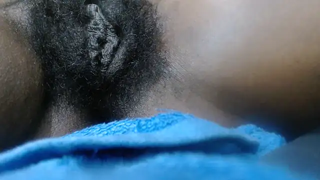 Snapshot of Nellybba chatting on 03.18.26 Nellybba online show from 03.18.26