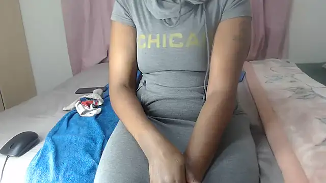 Snapshot of Nellybba chatting on 05.29.26 Nellybba online show from 05.29.26