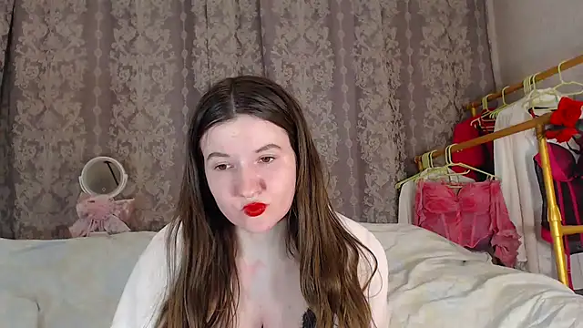 Snapshot of RileySteeele chatting on 04.18.26 RileySteeele online show from 04.18.26