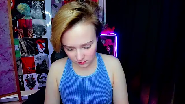 Ellie Heavenly online show from 02.14.26