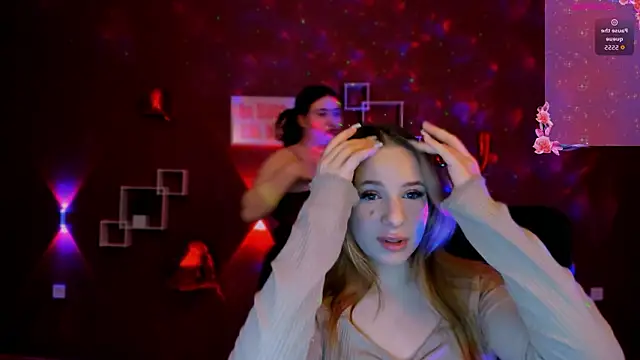 Snapshot of miles_candy chatting on 02.12.26 miles candy online show from 02.12.26