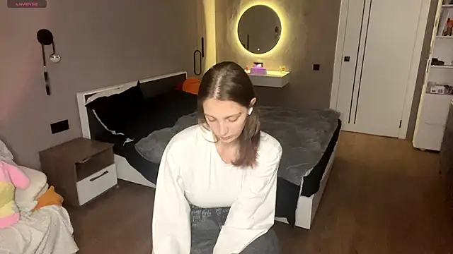 Snapshot of ChrisAmott chatting on 04.02.26 ChrisAmott online show from 04.02.26