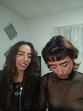 AlexxaAndRileyy online show from 05.27.26