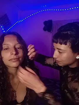 AlexxaAndRileyy online show from 06.08.26