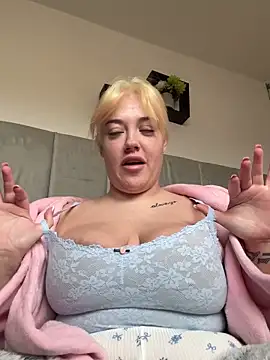 Princess-ivyxoxo online show from 02.18.26