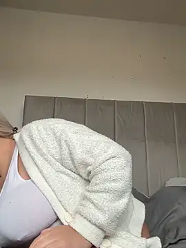 Princess-ivyxoxo online show from 03.20.26