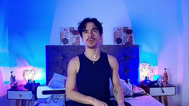 Ethan Briggs  online show from 05.13.26