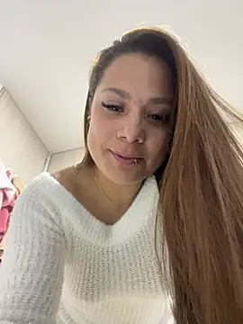 Pretty  Milf online show from 04.02.26