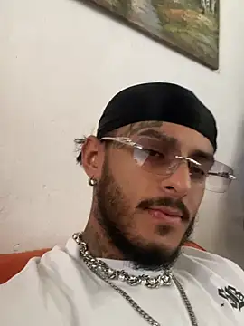 liyamjunior online show from 02.20.26