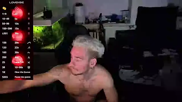 Rayzel White online show from 05.03.26
