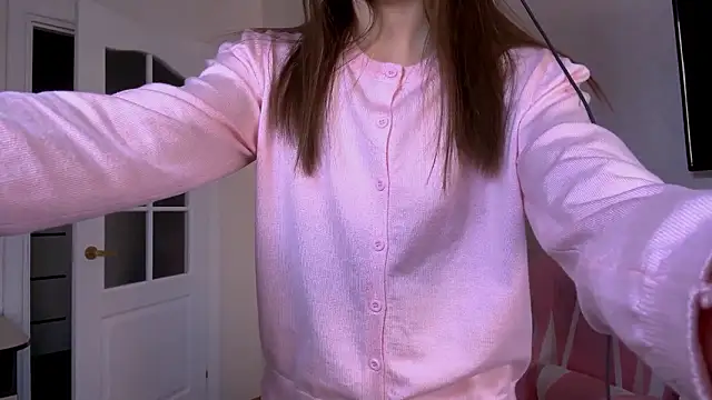 Snapshot of MarcelaBlas chatting on 02.01.26 MarcelaBlas online show from 02.01.26