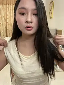 Snapshot of shuzhen66 chatting on 04.29.26 shuzhen66 online show from 04.29.26