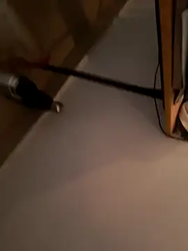 Hottlund6 online show from 04.28.26