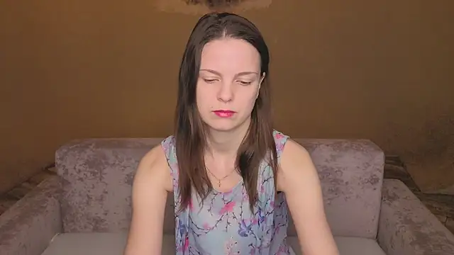 RoseWaulhgberg online show from 04.15.26