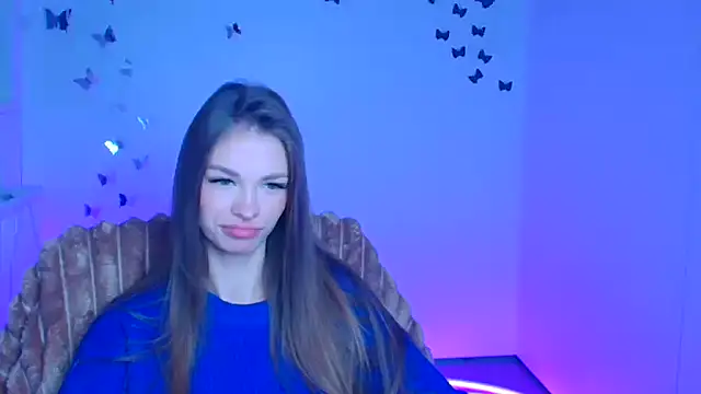 Snapshot of Lina_Loveuu chatting on 02.13.26 Lina Loveuu online show from 02.13.26