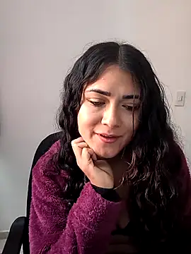 Snapshot of Freyarosse chatting on 02.09.26 Freyarosse online show from 02.09.26