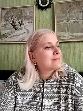 NyushaLollipop online show from 02.16.26