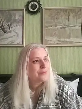 NyushaLollipop online show from 04.28.26