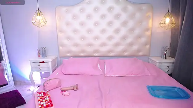 Malory Rivers online show from 02.20.26