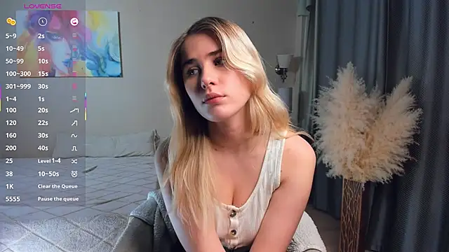 LuanaFincel online show from 02.01.26