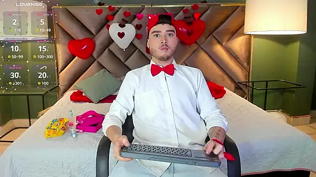 Salvattore Muller online show from 02.15.26