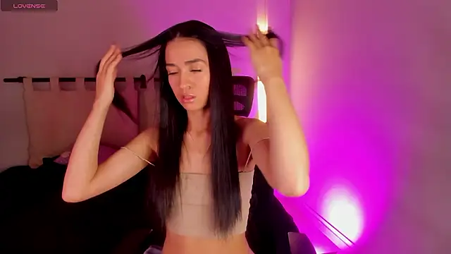 ella  olmos online show from 03.12.26