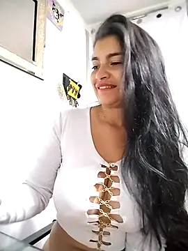 Scarlett Hot69 online show from 05.13.26