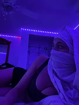 Snapshot of SexySkiBunny chatting on 01.15.26 SexySkiBunny online show from 01.15.26