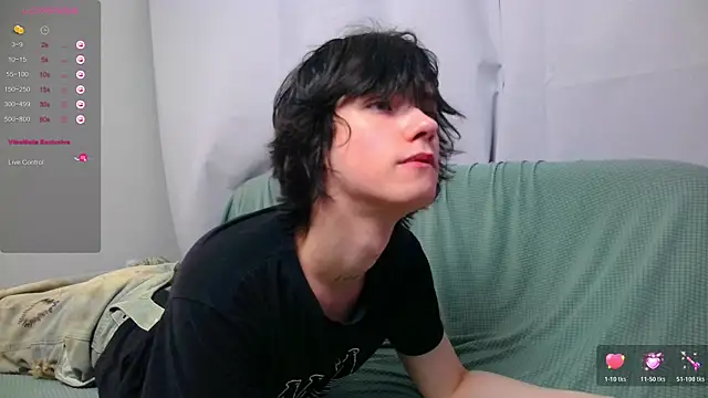 LeonBoykisser online show from 03.07.26