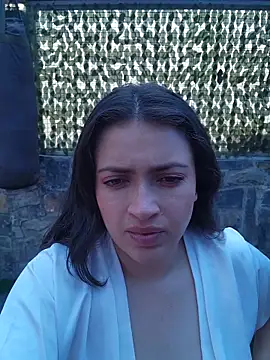 By Lia online show from 02.27.26