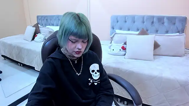 Bela Craxkerr online show from 03.07.26