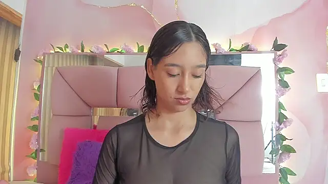 Snapshot of amy__rose__ chatting on 06.17.26 amy rose online show from 06.17.26