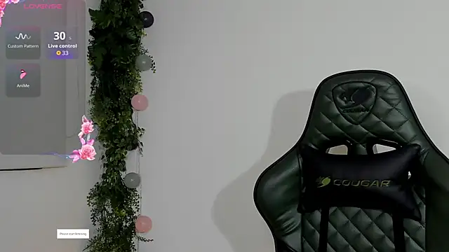 Noaah25  online show from 07.12.26