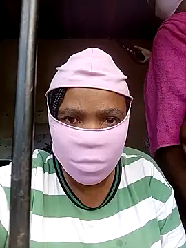 KAT AND DEE online show from 02.02.26