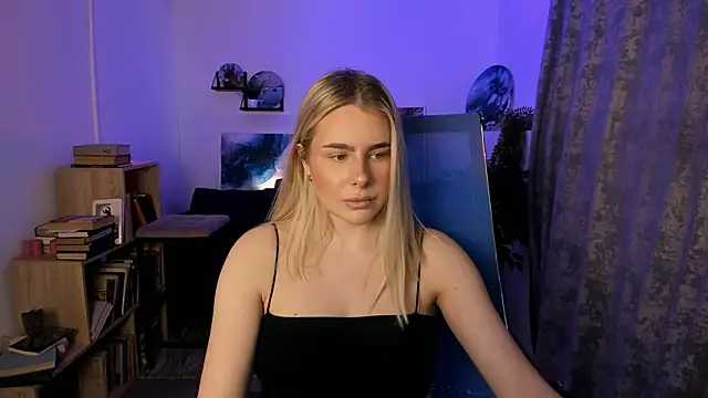 Snapshot of MiaMorse chatting on 02.05.26 MiaMorse online show from 02.05.26