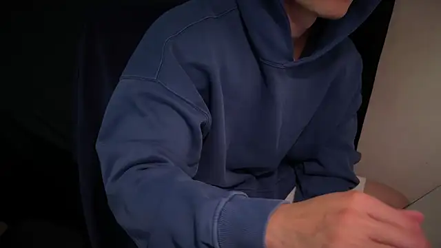 Snapshot of hao105 chatting on 02.14.26 hao105 online show from 02.14.26