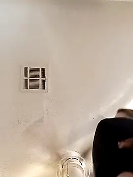 LadySn0w26 online show from 02.17.26