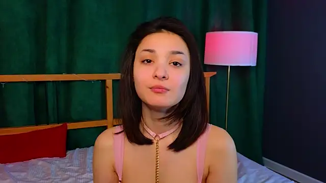 Snapshot of BarbaraGreen chatting on 02.11.26 BarbaraGreen online show from 02.11.26