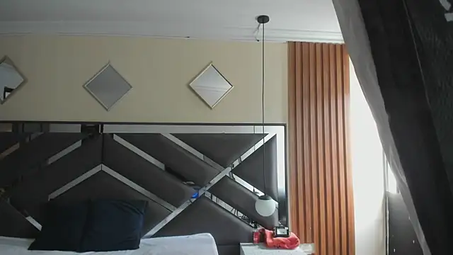 Ambarross  online show from 03.27.26