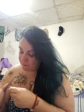 Snapshot of candydust chatting on 02.13.26 candydust online show from 02.13.26