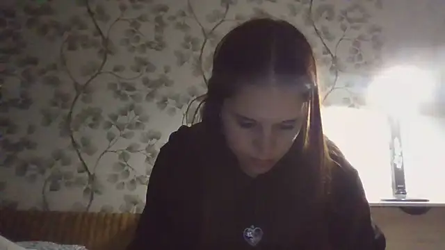 NyraLuna online show from 05.18.26