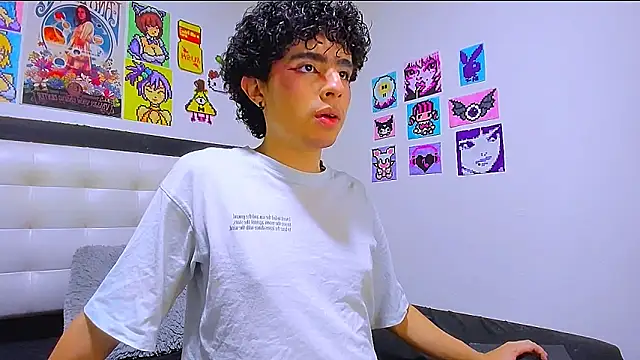 Snapshot of LuanRush_ chatting on 03.03.26 LuanRush online show from 03.03.26