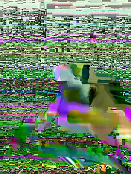 Snapshot of Yourdhiraj chatting on 04.17.26 Yourdhiraj online show from 04.17.26