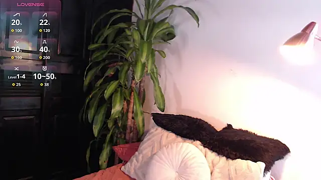 Snapshot of Mia_Volkova_ chatting on 05.22.26 Mia Volkova online show from 05.22.26