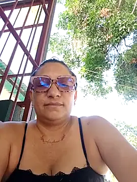 Snapshot of mariacarlota chatting on 05.05.26 mariacarlota online show from 05.05.26