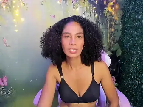Snapshot of rosa_skinny chatting on 05.09.26 rosa skinny online show from 05.09.26