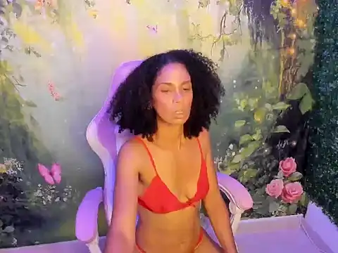 Snapshot of rosa_skinny chatting on 05.10.26 rosa skinny online show from 05.10.26