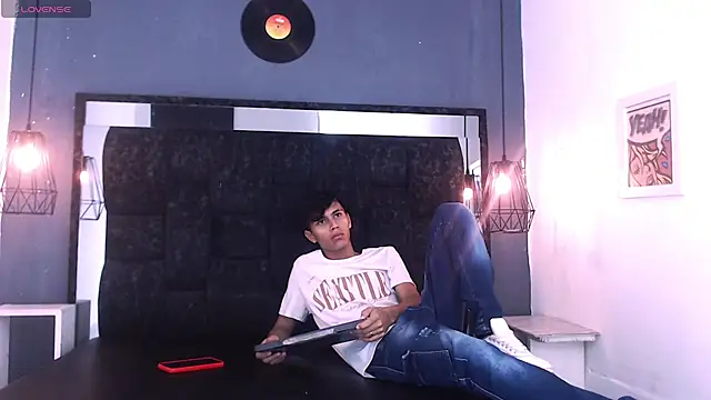 Snapshot of James_And_Kenet chatting on 02.28.26 James And Kenet online show from 02.28.26