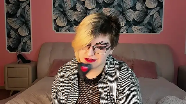 Snapshot of ABSI_GLITCH chatting on 02.05.26 ABSI GLITCH online show from 02.05.26