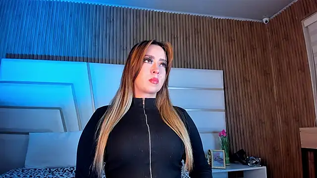 Snapshot of Xara_Shadow chatting on 03.09.26 Xara Shadow online show from 03.09.26